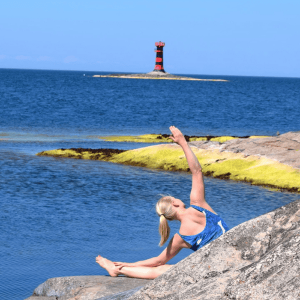 Yoga on Kobba Klintar